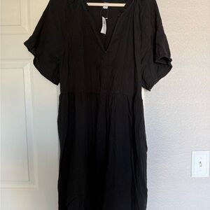 Old Navy Black Midi Dress
